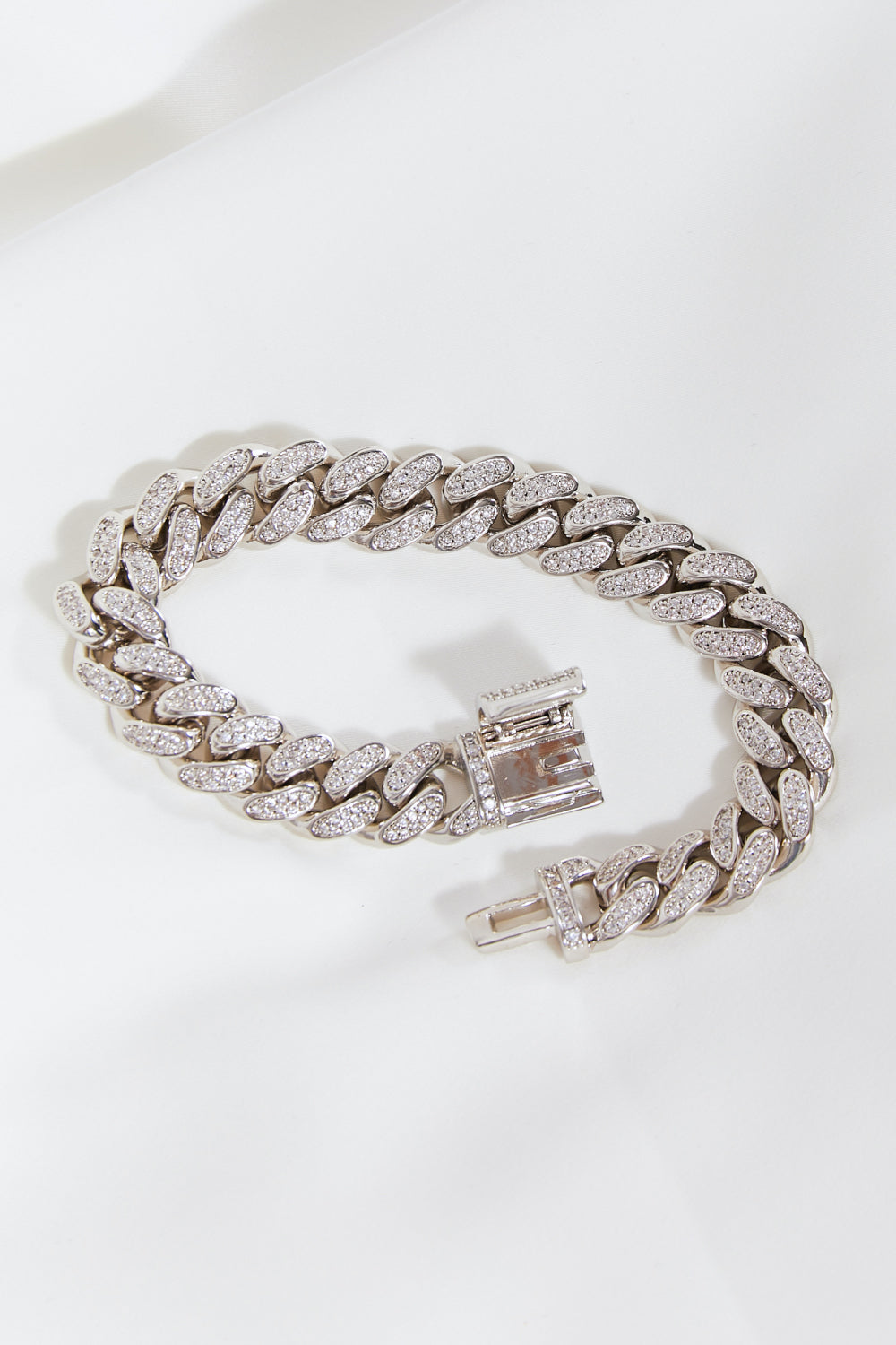 
                  
                    Curb Chain Bracelet
                  
                