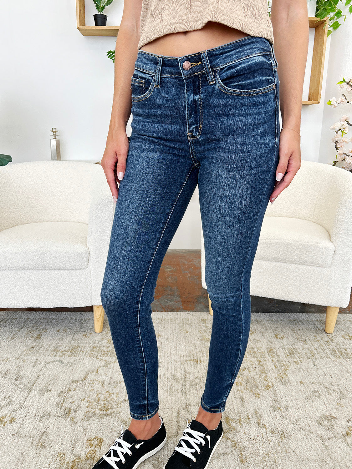 
                  
                    Classic Handsand Skinny Jeans
                  
                