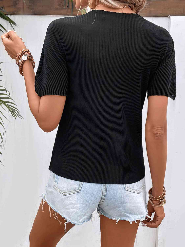 
                  
                    Ribbed Round Neck Short Sleeve T-Shirt
                  
                