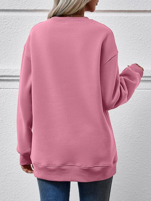 
                  
                    CHRISTMAS Graphic Round Neck Sweatshirt
                  
                